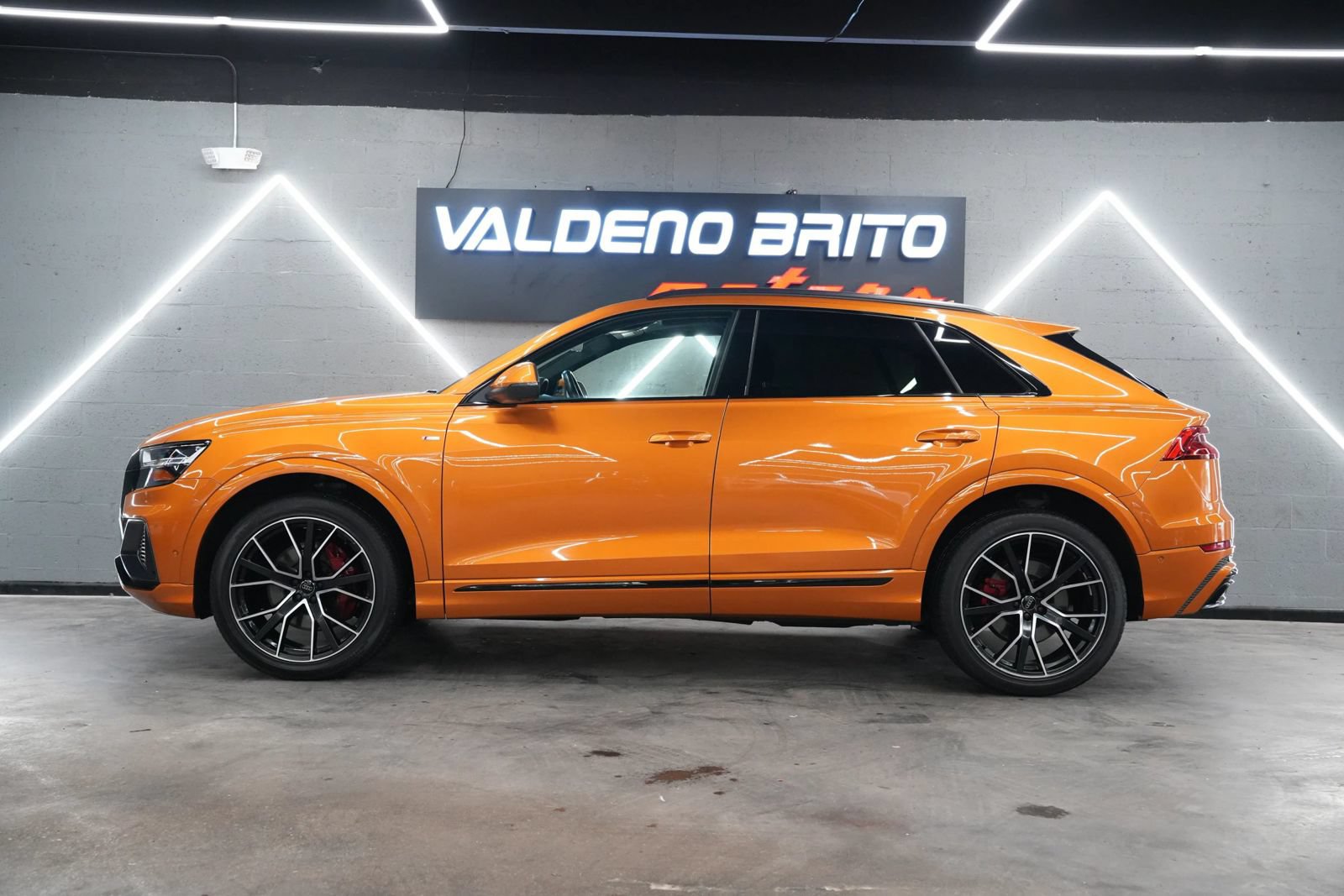 Used 2020 Audi Q8 Premium Plus w/ Premium Plus Package AWD/4WD image 10