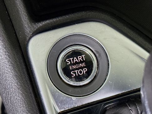Used 2024 Nissan Sentra SV FWD image 21