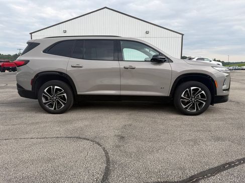 Used 2026 Buick Enclave Sport Touring AWD/4WD image 4