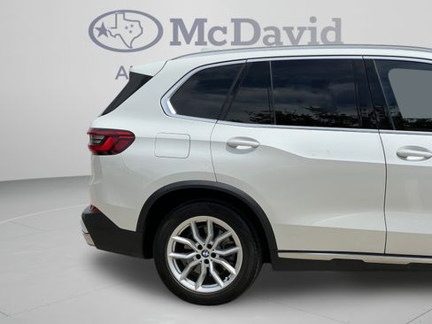 Used 2019 BMW X5 xDrive40i AWD/4WD image 32