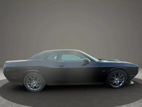 Used 2017 Dodge Challenger GT w/ Driver Convenience Group AWD/4WD image 4