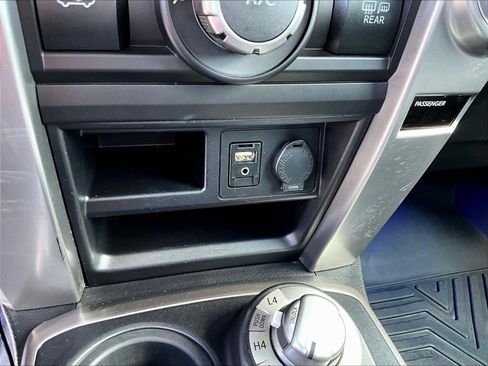 Used 2019 Toyota 4Runner SR5 AWD/4WD image 16