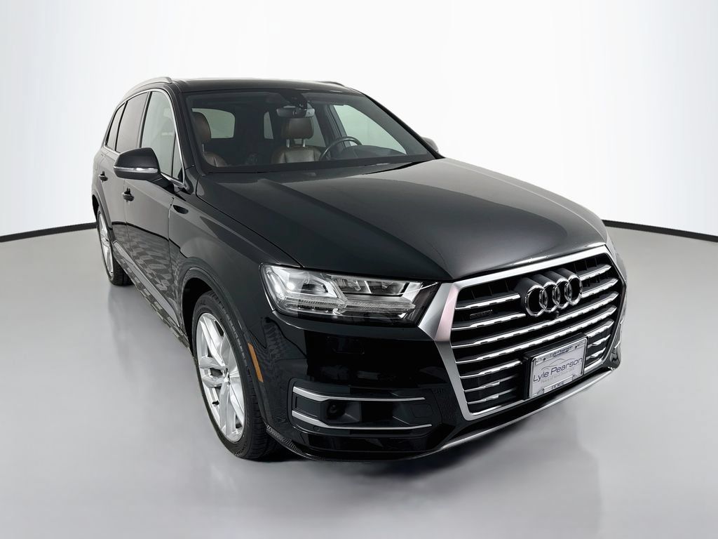 Used 2017 Audi Q7 3.0T Prestige AWD/4WD image 7