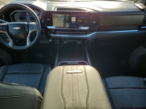 Used 2024 Chevrolet Silverado 2500 High Country w/ High Country Premium Package AWD/4WD image 16