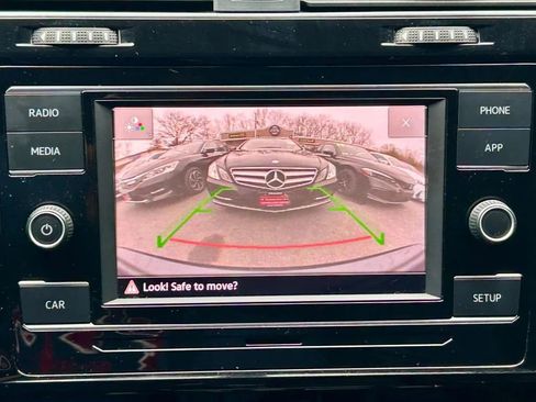 Used 2018 Volkswagen GTI S image 22