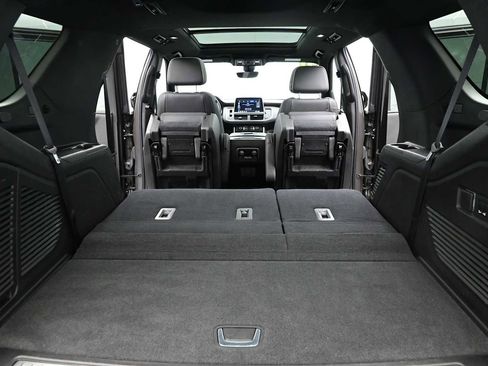 Used 2021 Chevrolet Tahoe Premier w/ Premium Package AWD/4WD image 81