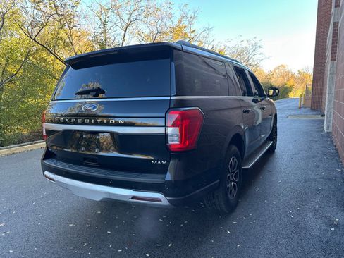 Used 2023 Ford Expedition Max XLT image 8