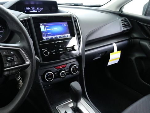 Used 2023 Subaru Crosstrek 2.0i image 17