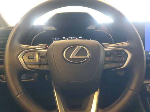 Certified 2024 Lexus NX 250 FWD image 25