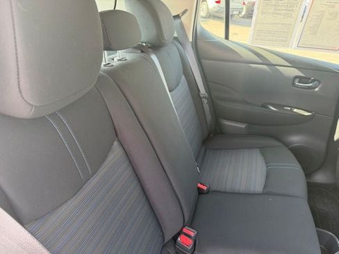 Used 2023 Nissan Leaf S FWD image 23