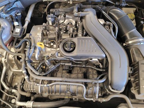 Used 2022 Volkswagen Jetta SE FWD image 29