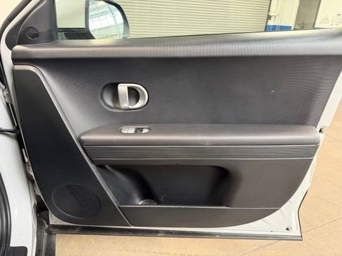 Used 2024 Hyundai Ioniq 5 SEL RWD image 11