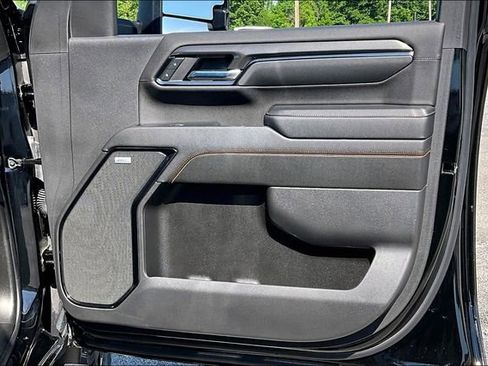 Used 2024 GMC Sierra 2500 AT4 w/ AT4 Premium Plus Package AWD/4WD image 29