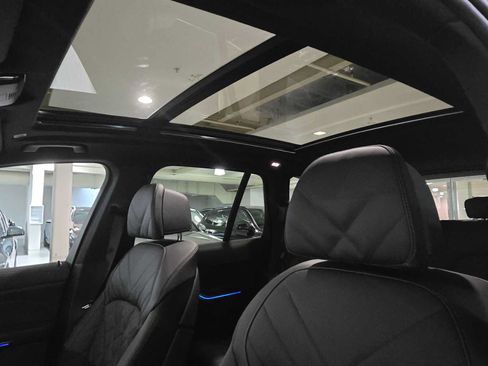 Used 2026 BMW X5 xDrive50e AWD/4WD image 25