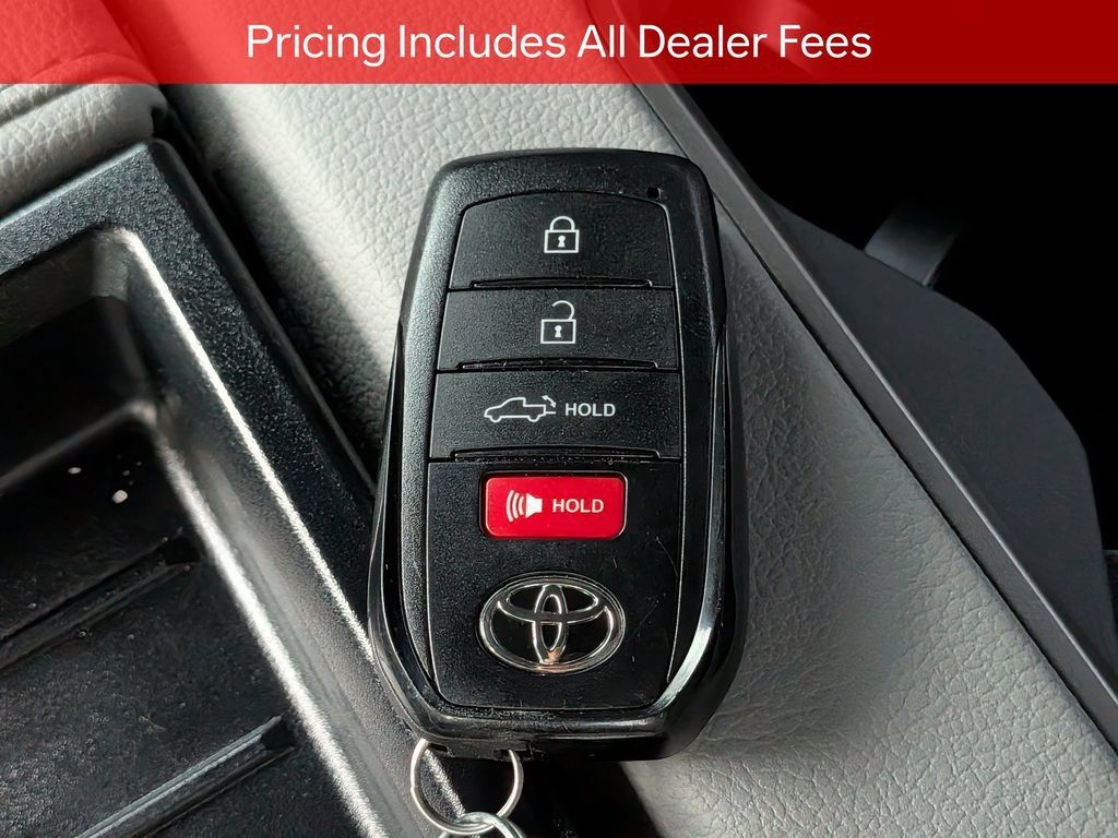 New 2025 Toyota Tundra Limited w/ TRD Off-Road Package AWD/4WD image 31