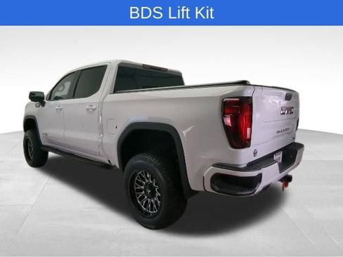 Used 2021 GMC Sierra 1500 AT4 image 4