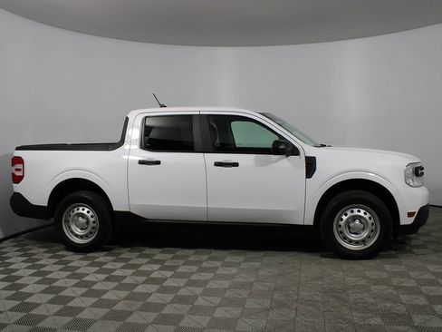 Used 2023 Ford Maverick Lariat image 14