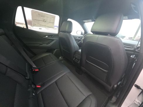 New 2026 Chevrolet Equinox LT w/ Convenience Package II image 15