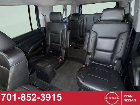 Used 2016 Chevrolet Suburban LT image 39