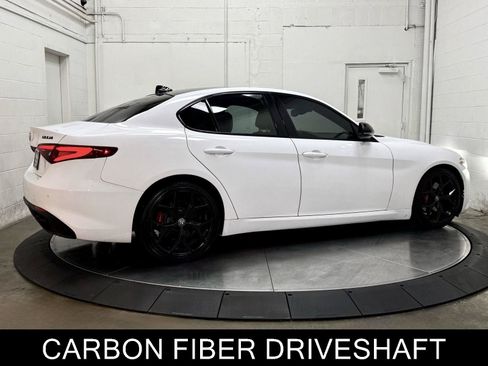 Used 2020 Alfa Romeo Giulia w/ Quick Order Package 22K Sport RWD image 8