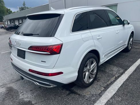 Used 2023 Audi Q7 2.0T Premium w/ Convenience Package AWD/4WD image 2