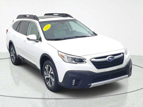 Used 2021 Subaru Outback Limited w/ Popular Package #2 AWD/4WD image 2
