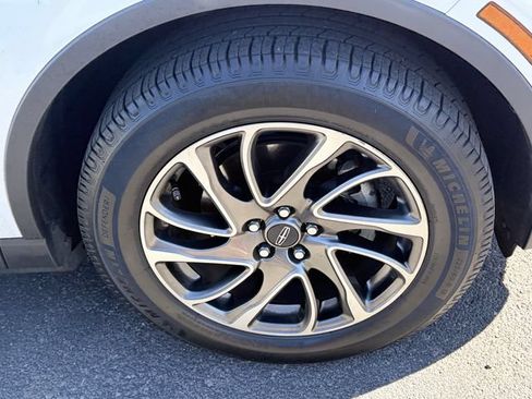 Used 2020 Lincoln Corsair FWD image 4