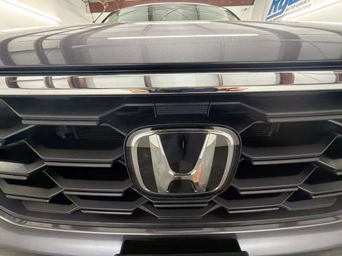Used 2024 Honda Pilot EX-L image 29