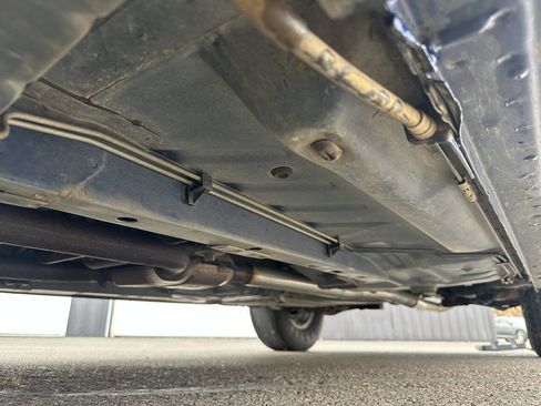 Used 1994 Ford Thunderbird LX image 19