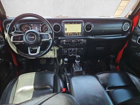 Used 2020 Jeep Gladiator Overland w/ Popular Equipment Package AWD/4WD image 18