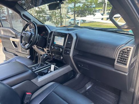 Used 2018 Ford F150 Raptor w/ Equipment Group 802A Luxury image 60