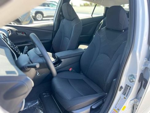 Certified 2022 Toyota Prius Prime LE FWD image 15