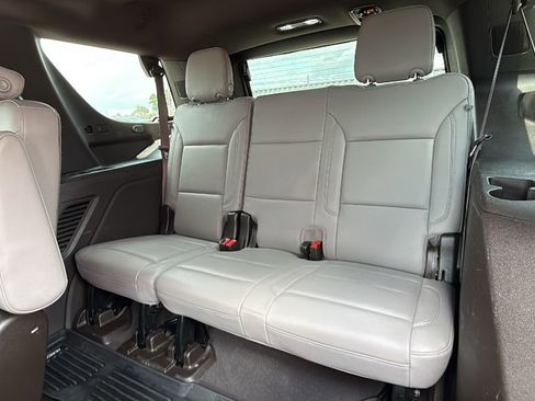 Used 2023 Chevrolet Tahoe Z71 AWD/4WD image 17