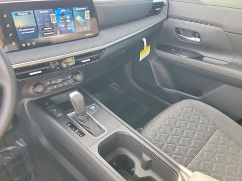 New 2026 Nissan Kicks SV image 30