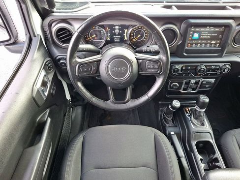 Used 2020 Jeep Wrangler Unlimited Sport S image 14