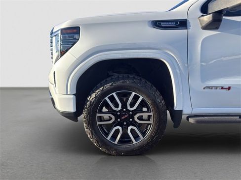 Used 2022 GMC Sierra 1500 AT4 w/ AT4 Preferred Package image 36