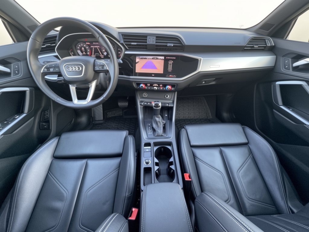 Certified 2025 Audi Q3 2.0T Premium w/ Convenience Package AWD/4WD image 17