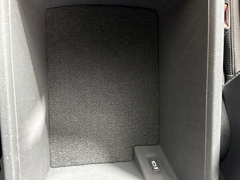 Used 2023 Volkswagen Atlas SEL image 29