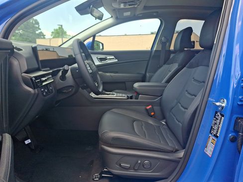 New 2026 Kia Sportage SX AWD/4WD image 8