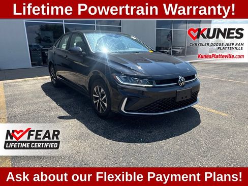Used 2025 Volkswagen Jetta S FWD image 2