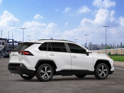 New 2025 Toyota RAV4 SE image 11