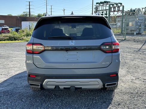 Used 2024 Honda Pilot Elite image 7