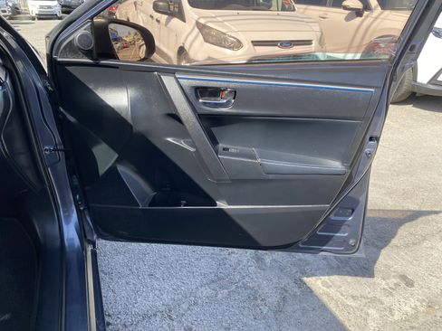 Used 2015 Toyota Corolla S image 20