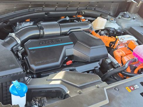 Certified 2025 Hyundai Santa Fe Limited FWD image 14