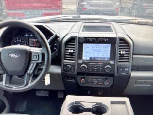 Used 2020 Ford F250 XL w/ STX Appearance Package image 6