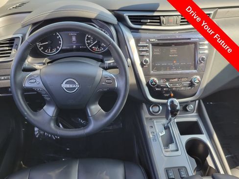 Used 2023 Nissan Murano SV w/ SV Midnight Edition Package FWD image 6