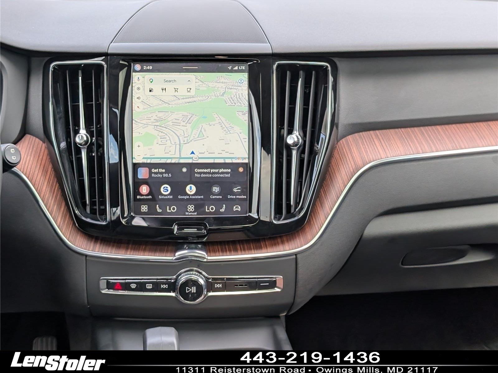 Used 2024 Volvo XC60 B5 Plus w/ Protection Package Premier AWD/4WD image 18