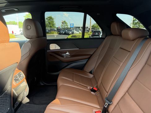 Certified 2024 Mercedes-Benz GLE 350 4MATIC image 32