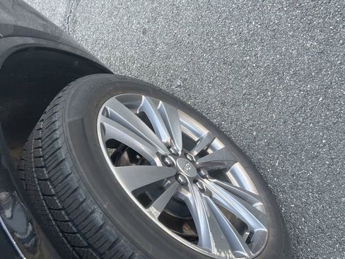 Used 2022 Cadillac XT6 Premium Luxury image 5