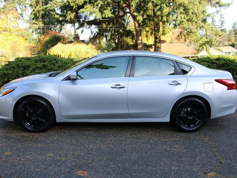 Used 2018 Nissan Altima 2.5 SL image 12